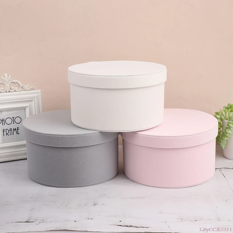 ベルベットの丸い花箱、花とギフトのアレンジメント、バレンタイ - The Florist Supply のレビューと価格