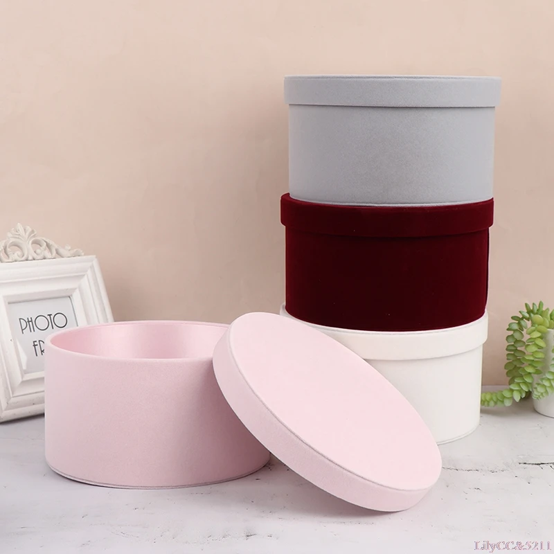 ベルベットの丸い花箱、花とギフトのアレンジメント、バレンタイ - The Florist Supply のレビューと価格